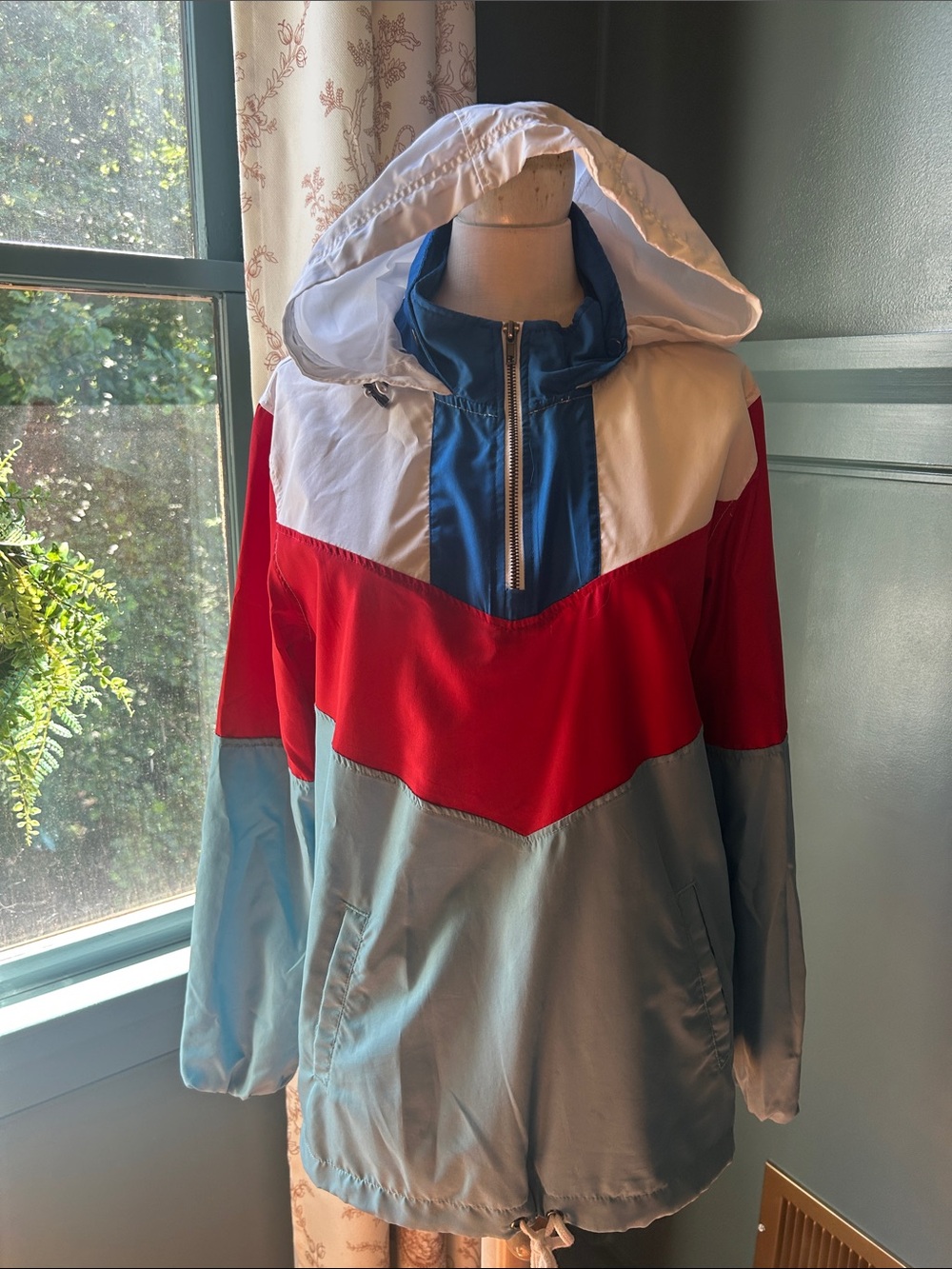 Zine brand Colorblock Hooded Windbreaker Jacket - Red, Blue, White